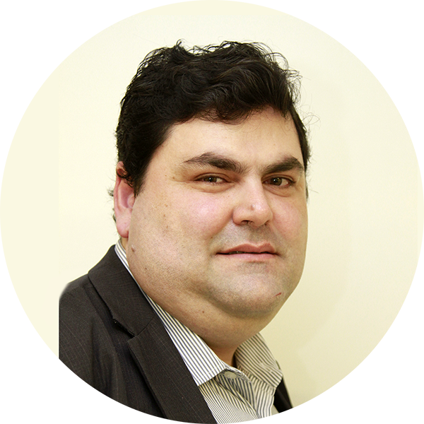 Vinicius de Faria Silva